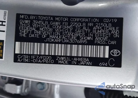 2019 Toyota Prius Le z USA, uszkodzony, nr VIN JTDKARFUXK3076895